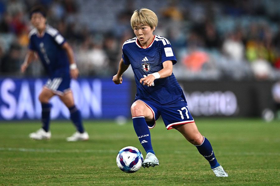 浜野まいかが先制ゴールを決めた【写真：AAP/アフロ】