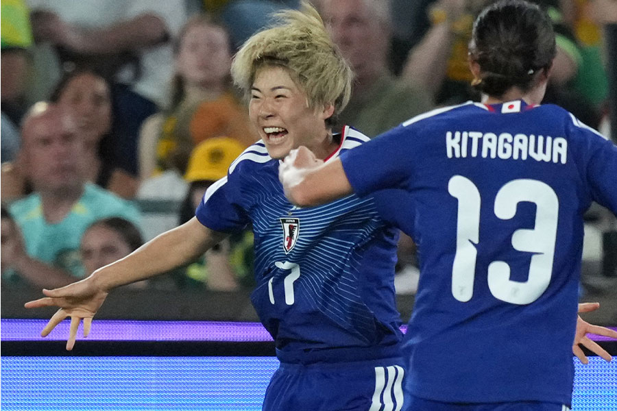 決勝ゴールを決めた浜野まいか【写真：AP / アフロ】