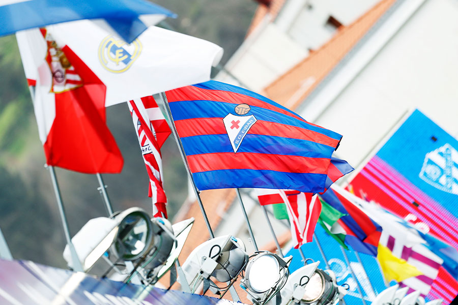 ラ・リーガがレトロユニフォームでファッションショーを行った【写真：なかしまだいすけ/アフロ】