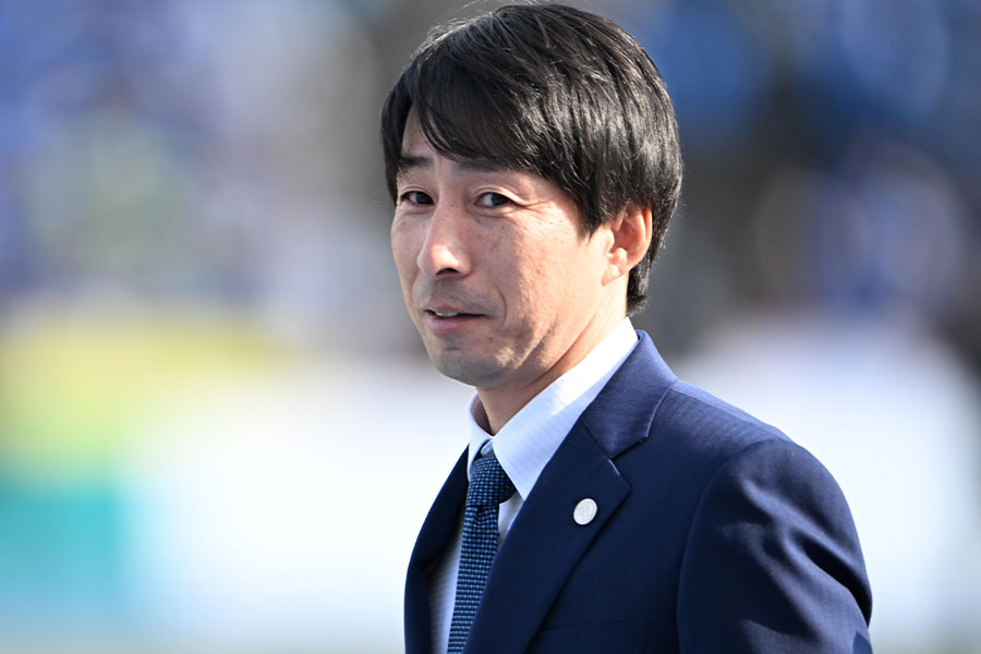 今季から水戸を率いる樹森大介監督【写真：徳原隆元】