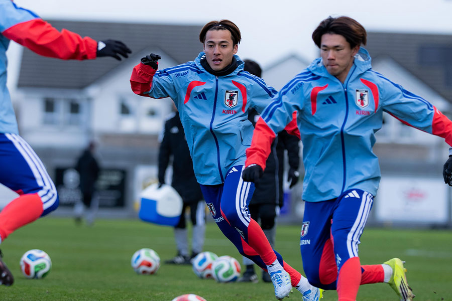 日本代表にも選出されている佐野航大【写真：岩本太成】