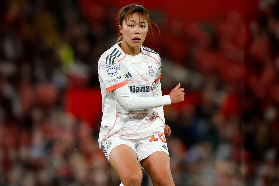 谷川萌々子がユナイテッド戦でゴールを決めた【写真：ロイター】