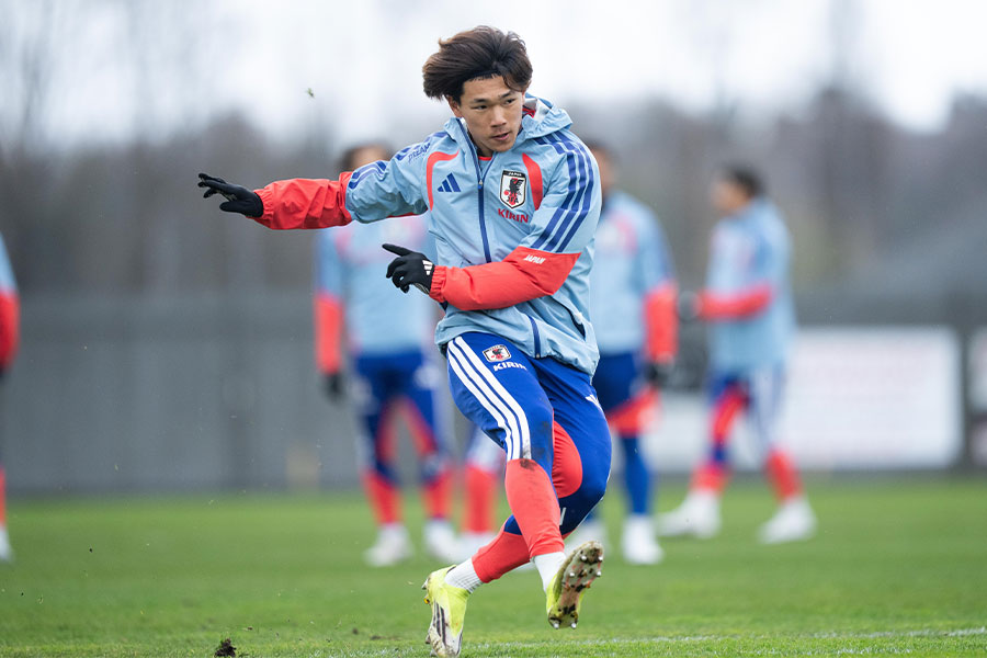 21歳の誕生日を迎えた塩貝健人【写真：岩本太成】