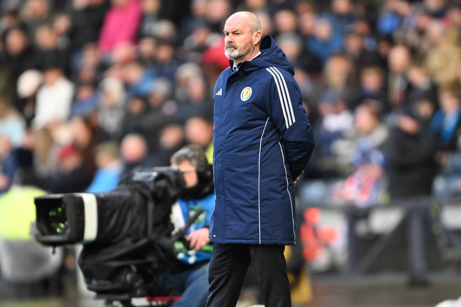 スコットランドのスティーブ・クラーク監督【写真:徳原隆元】