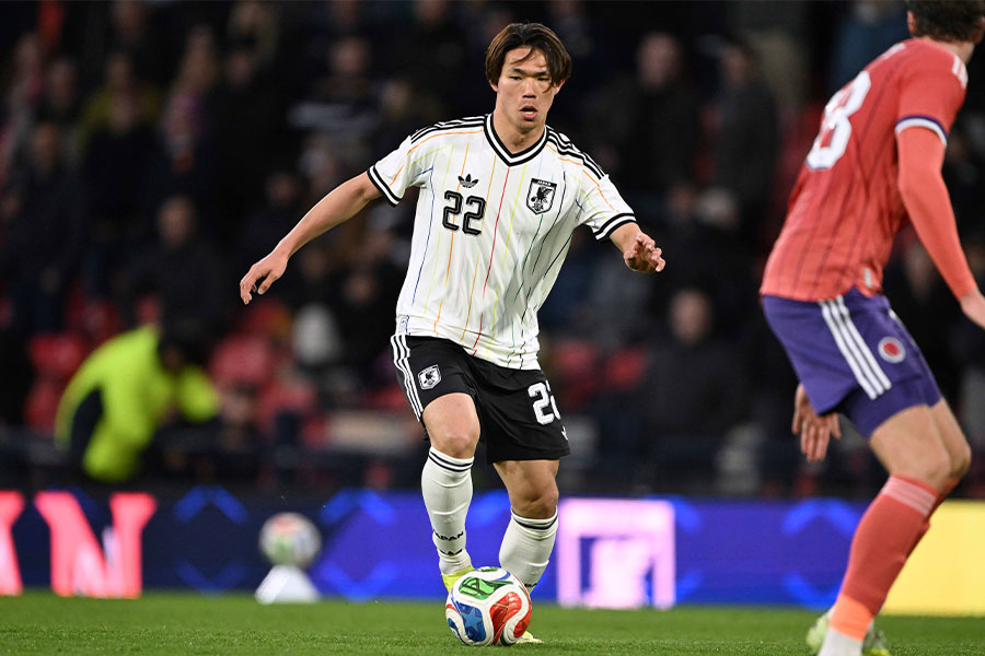 塩貝健人が初出場でアシストを記録した【写真：徳原隆元】