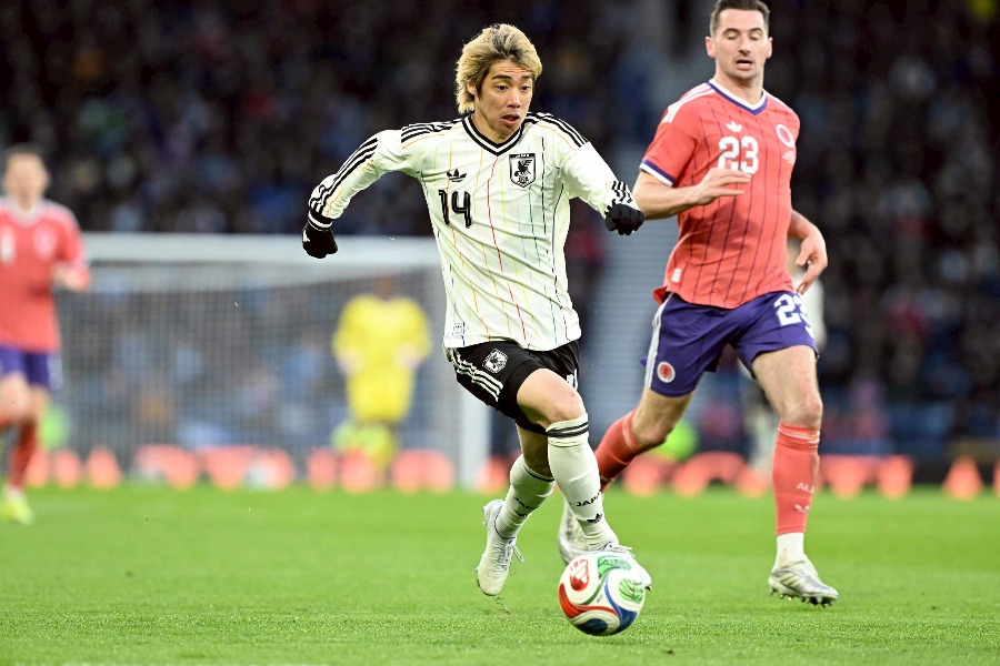 日本代表の伊東純也【写真：徳原隆元】