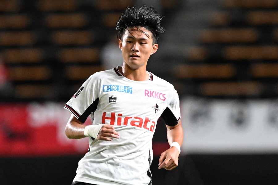 熊本トップチーム昇格後にフランクフルトへ完全移籍した神代慶人【写真：徳原隆元】
