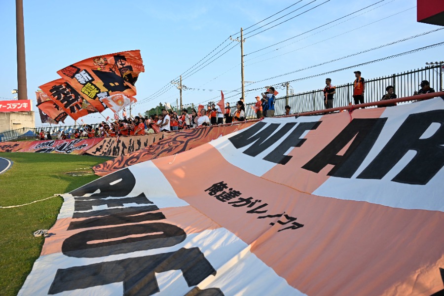 山口MF藤森颯太のプロ初ゴール含め3得点で大分に勝利【写真：徳原隆元】