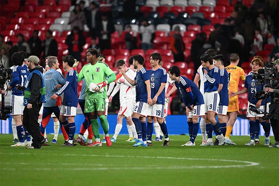 日本代表はイングランドに1-0で勝利【写真：徳原隆元】
