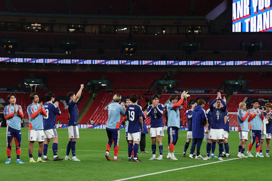 日本代表はイングランドに1-0で勝利【写真：ロイター】