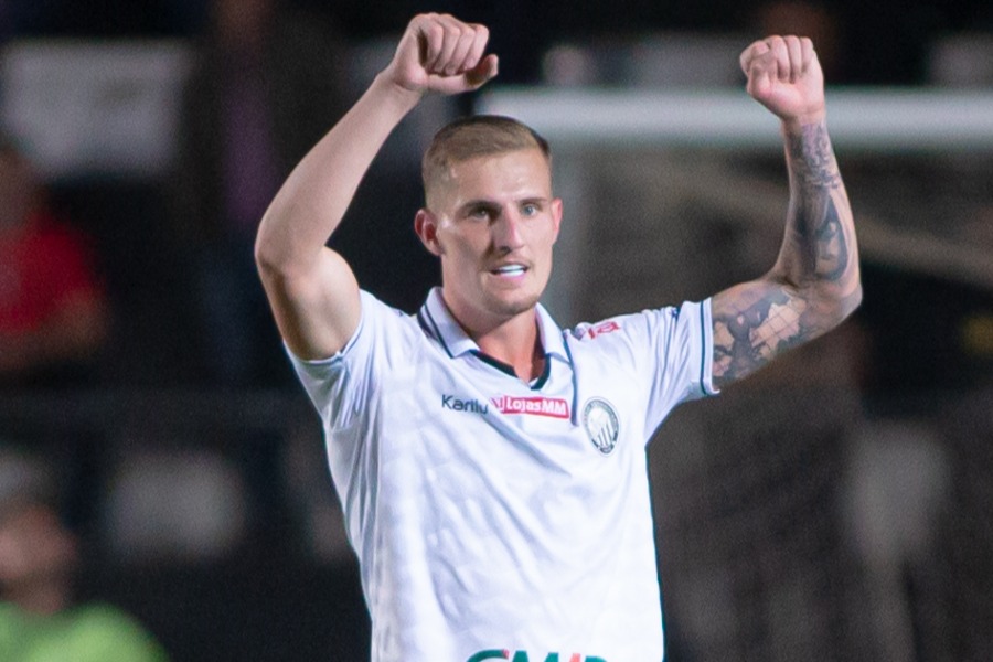 オペラリオ・フェロヴィアリオのブラジル人FWレオ・ガウチョ【写真：AP/アフロ】