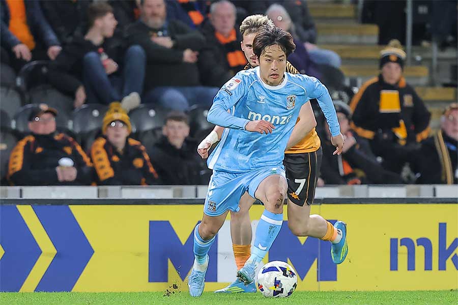 コベントリー・シティの坂元達裕【写真：REX/アフロ】