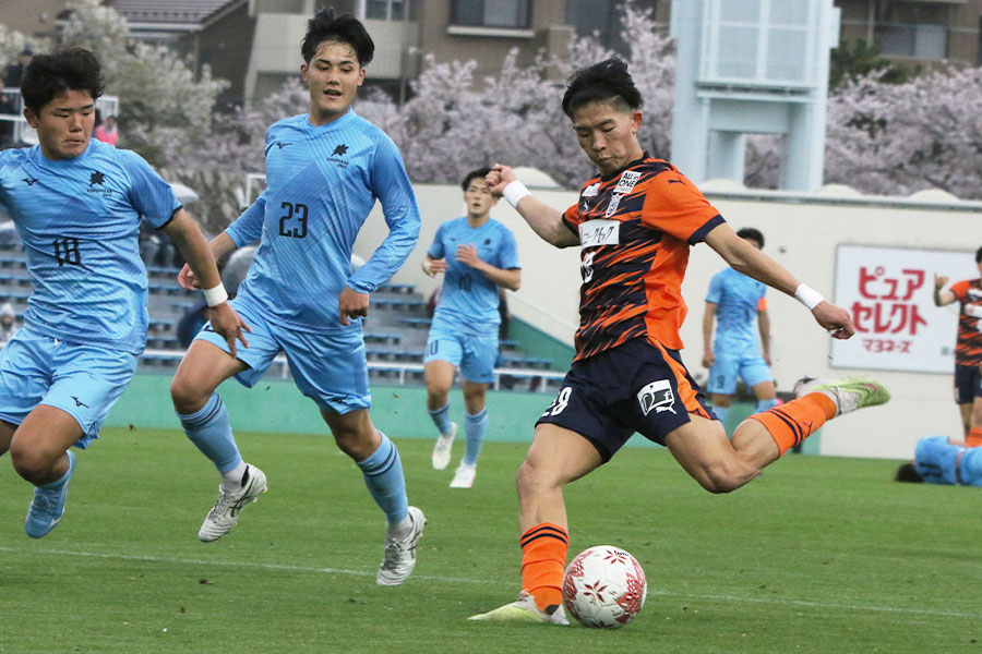 プロ入りを目指す池端翔夢(写真右)【写真:安藤隆人】