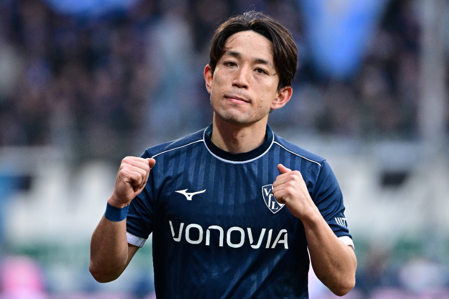 ボーフムの三好康児【写真：REX/アフロ】