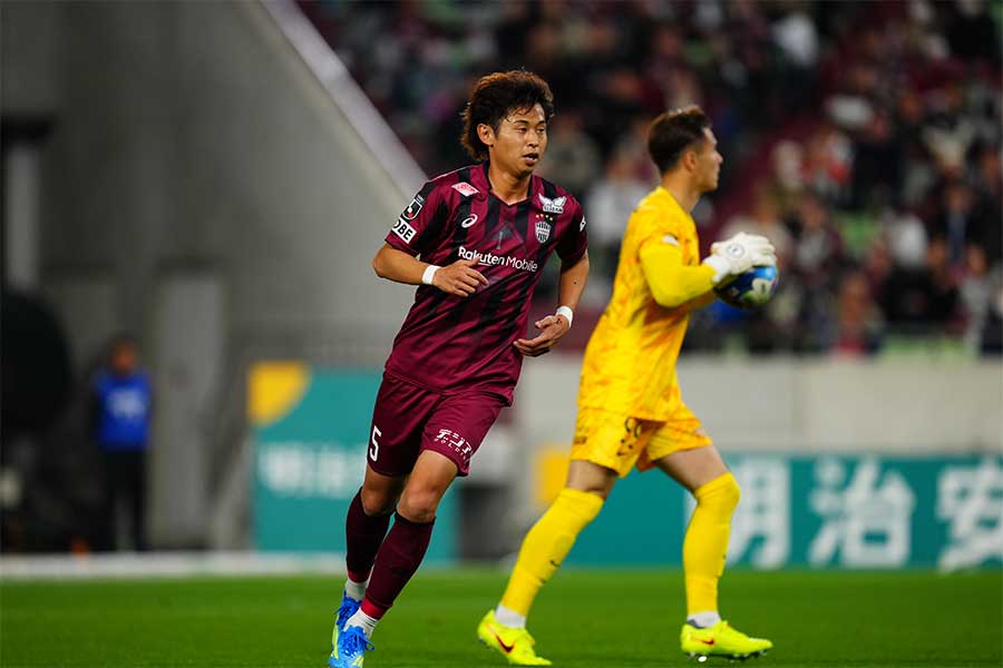 神戸の郷家友太【写真：©VISSELKOBE】