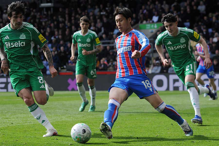 クリスタル・パレスの鎌田大地【写真：Colorsport/アフロ】