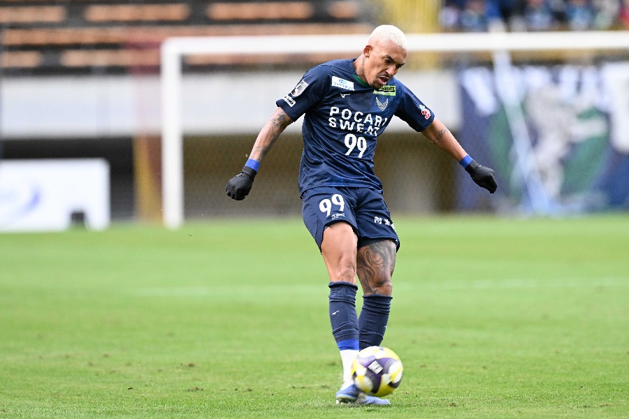 徳島のルーカス・バルセロス【写真：徳原隆元】