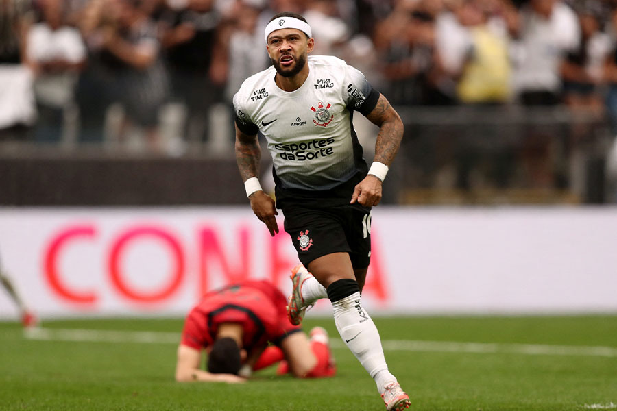 メンフィス・デパイ【写真：ロイター/アフロ】