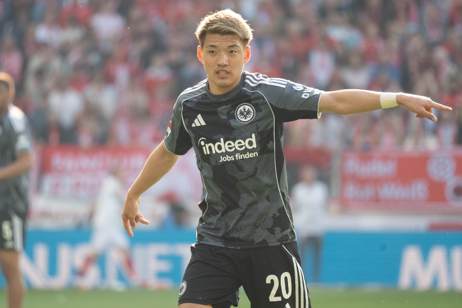 フランクフルトの堂安律【写真：菅原敬太】