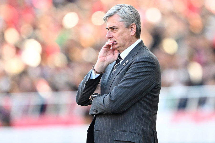 浦和を率いるマチェイ・スコルジャ監督【写真：徳原隆元】