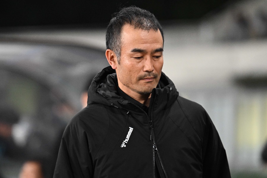 千葉を率いる小林慶行監督【写真：徳原隆元】