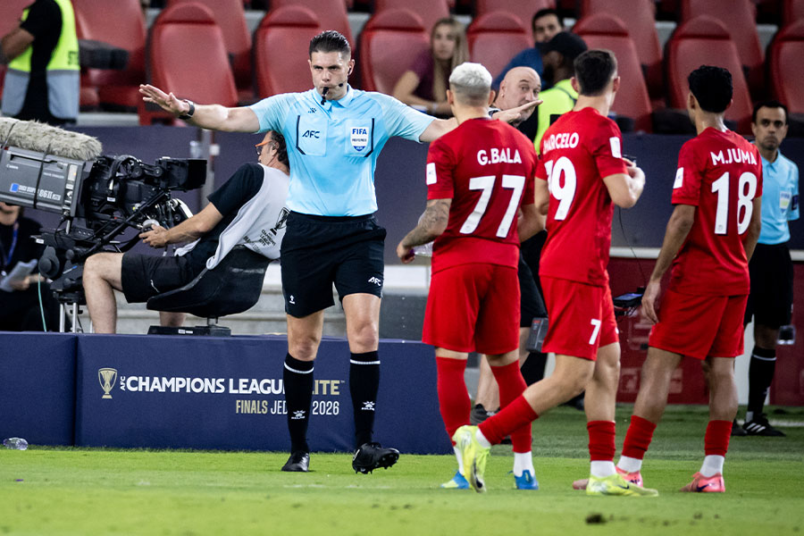 シャハブのゴールが取り消された判定に物議【写真：(C) AFC】