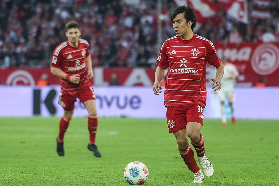 田中聡が負傷離脱【写真：アフロ】