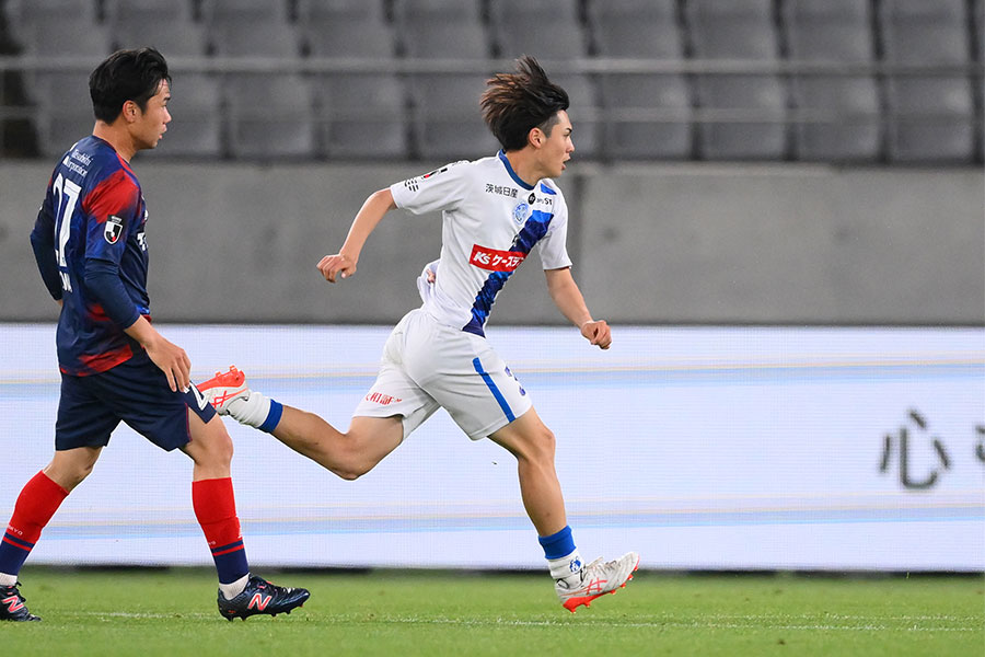 FC東京戦でゴールを決めた安藤晃希【写真：Getty Images】