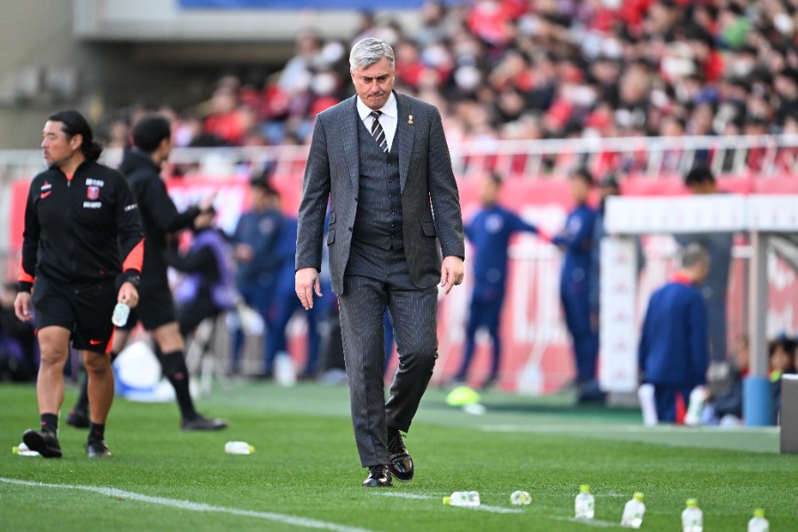 浦和レッズのマチェイ・スコルジャ監督【写真：徳原隆元】