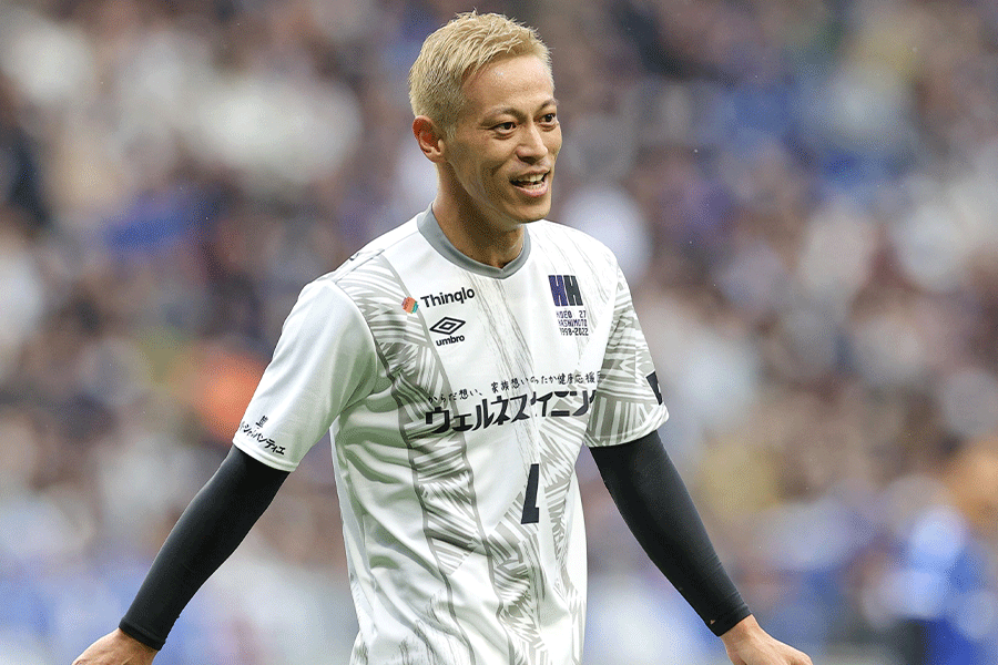 本田圭佑がトレーニングに参加【写真：産経新聞社】