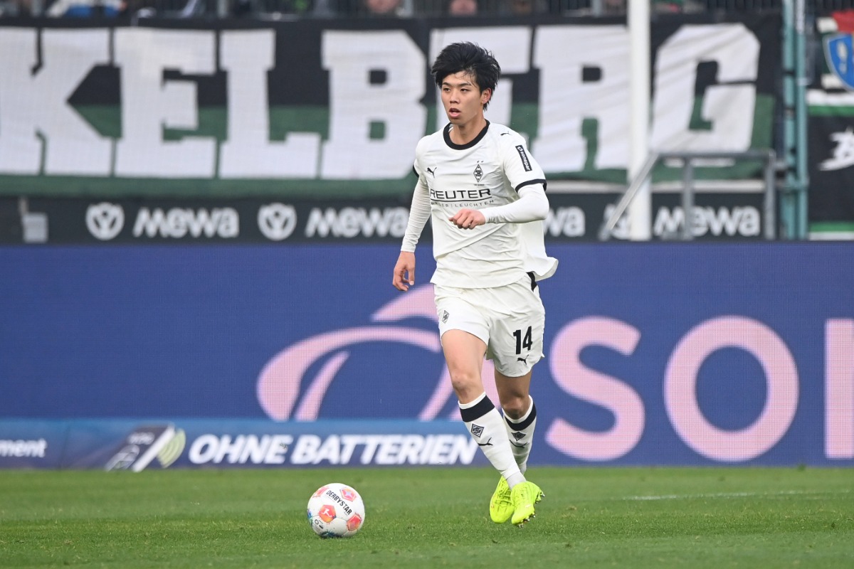 ボルシアMGの高井幸大【写真：アフロ】