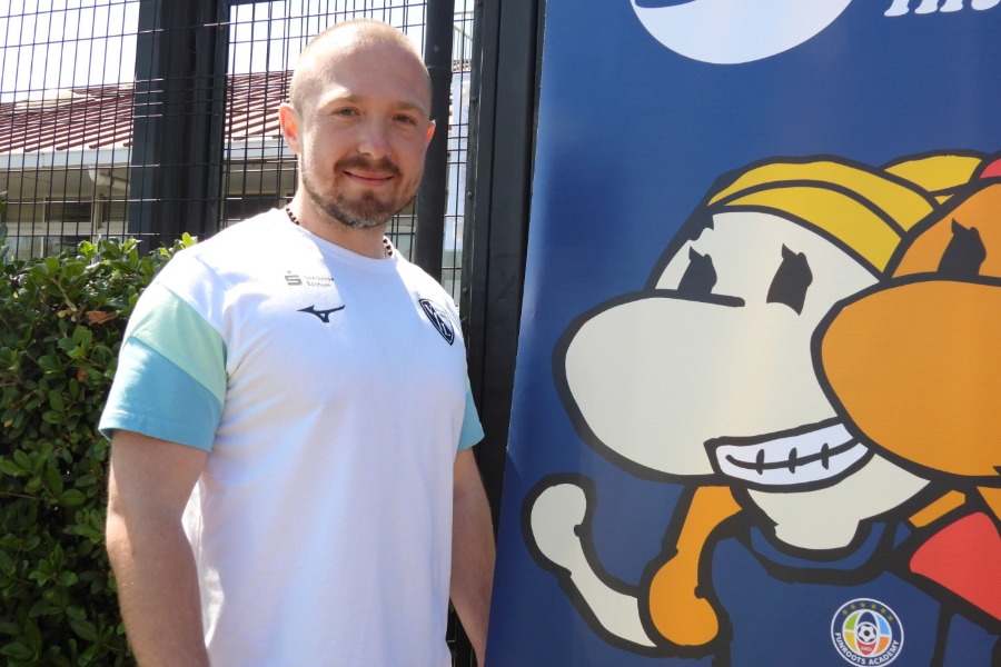 ボーフムU12-15スポーティングダイレクターのニクラス・エムベルク氏【写真：FOOTBALL ZONE編集部】