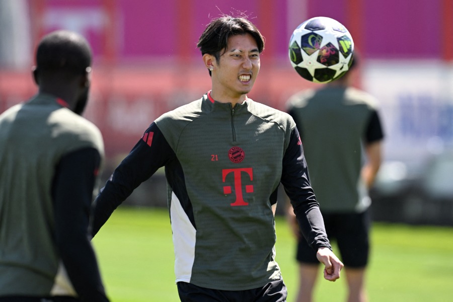 バイエルン・ミュンヘンの伊藤洋輝【写真：ロイター】