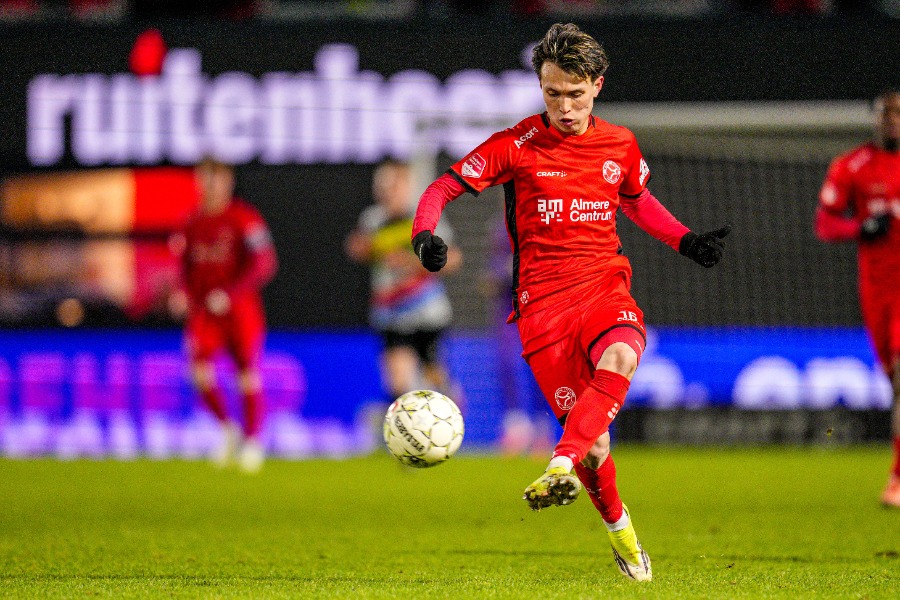 アルメレ・シティFCの高橋仁胡【写真：アフロ】