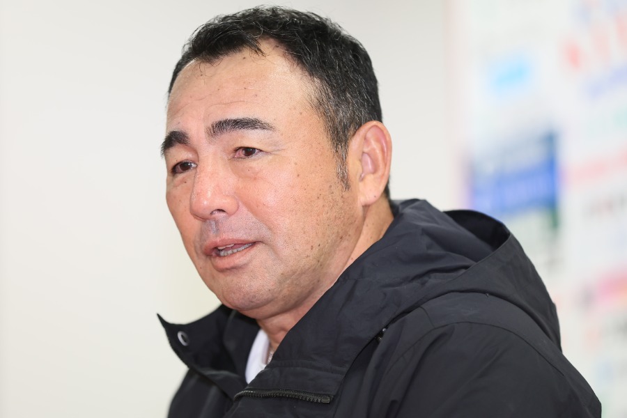 昨季まで率いていた名古屋の解説を務めた長谷川健太氏【写真：柳瀬心祐】