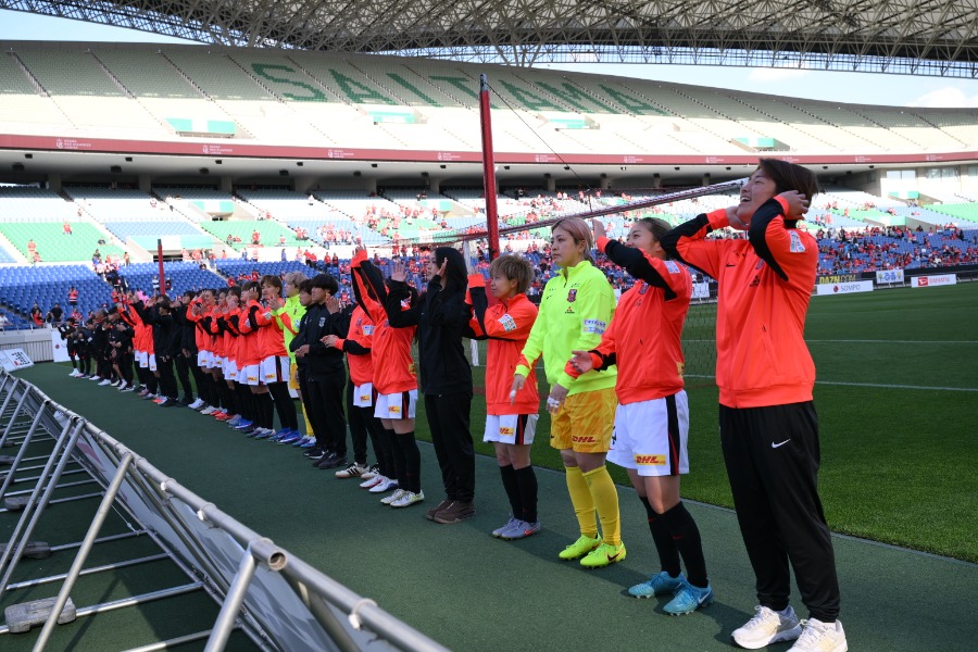浦和レッズレディースは東京ヴェルディベレーザに2-1で勝利【写真:(C) WE LEAGUE】