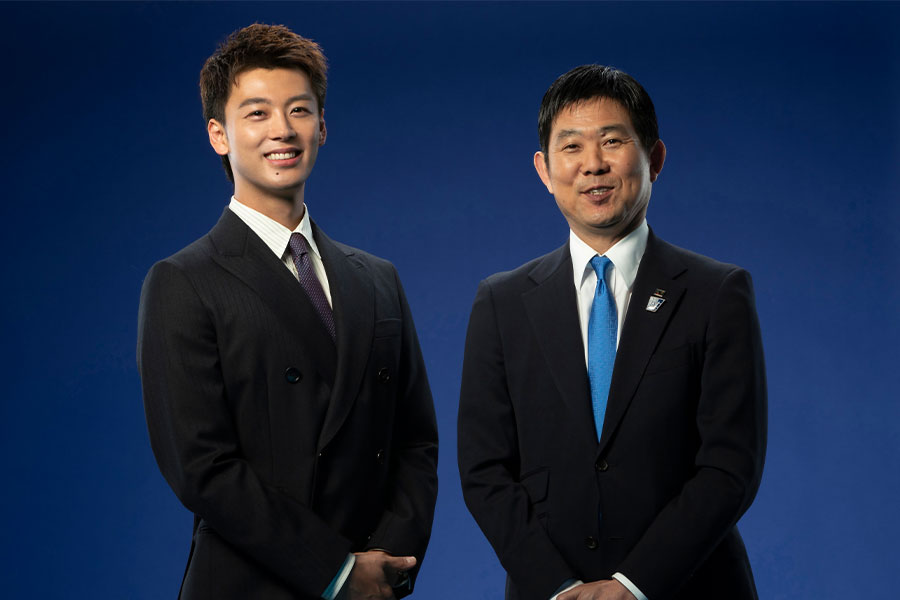 竹内涼真と森保一監督【写真提供：日本テレビ】