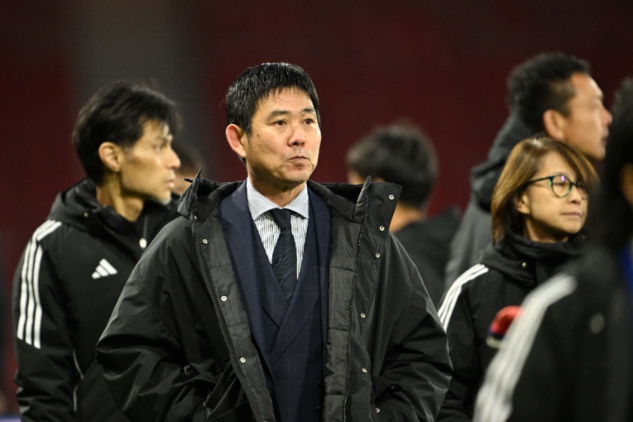 三笘薫の負傷で森保一監督の采配が試される【写真:徳原隆元】