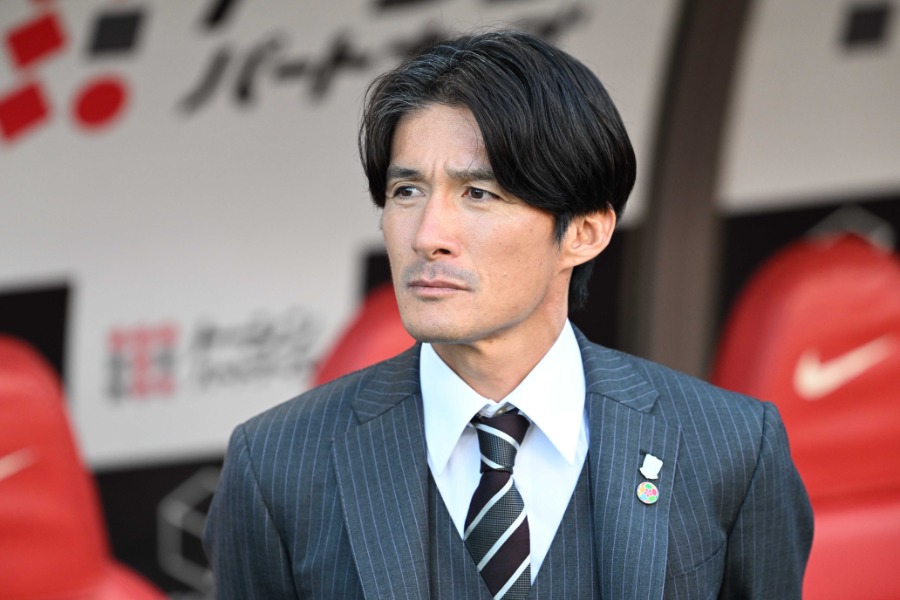 浦和レッズの田中達也暫定監督【写真:徳原隆元】