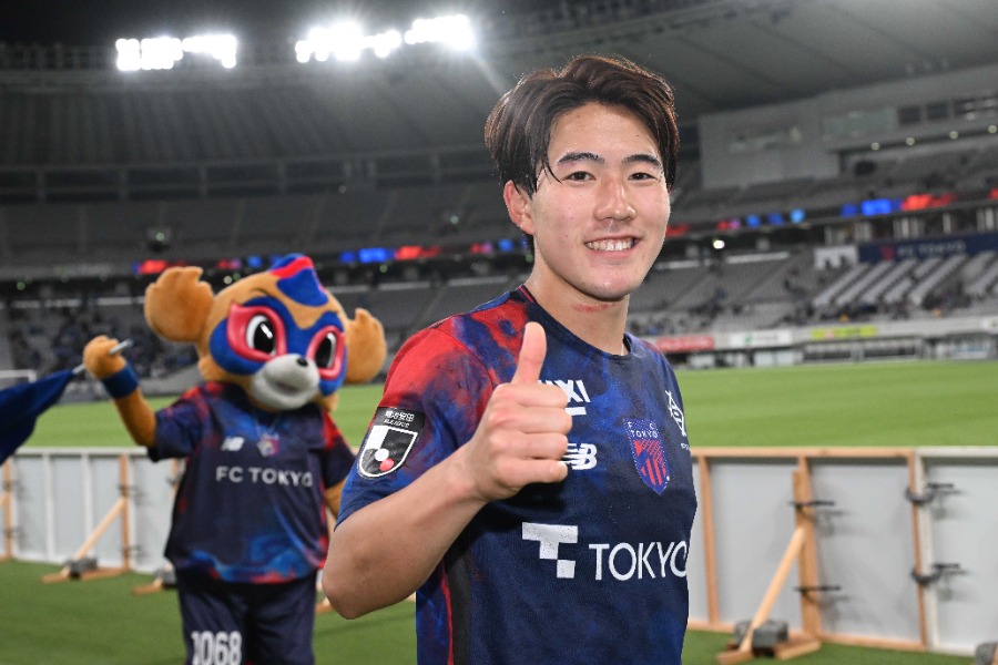 FC東京の佐藤龍之介【写真：徳原隆元】