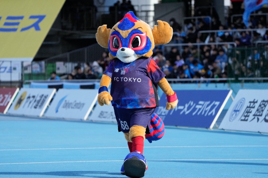 東京ドロンパが新宿に出現した【写真:増田美咲】