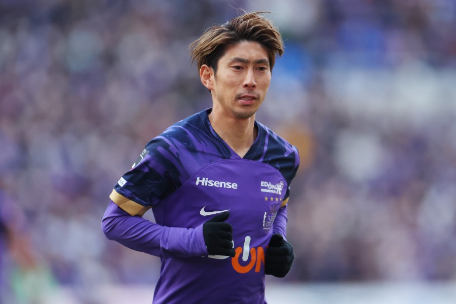 広島の茶島雄介【写真:YUTAKA/アフロスポーツ】