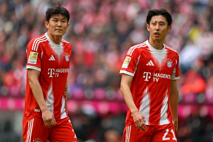 キム・ミンジェ（左）と伊藤洋輝（右）にバイエルン退団の可能性【写真：アフロ】