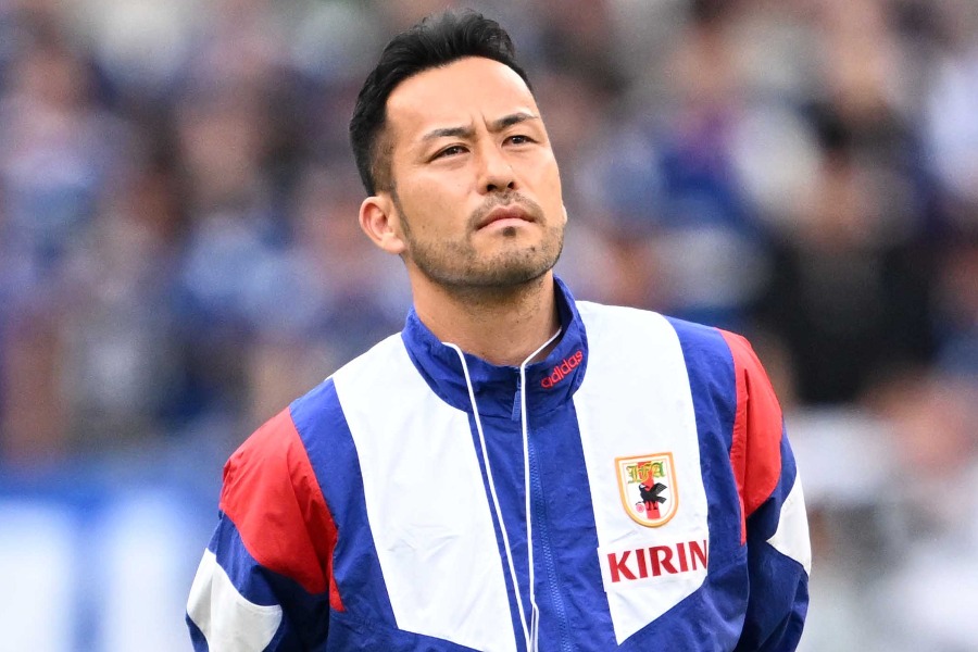 吉田麻也が約4年ぶりにスタメン出場【写真：徳原隆元】