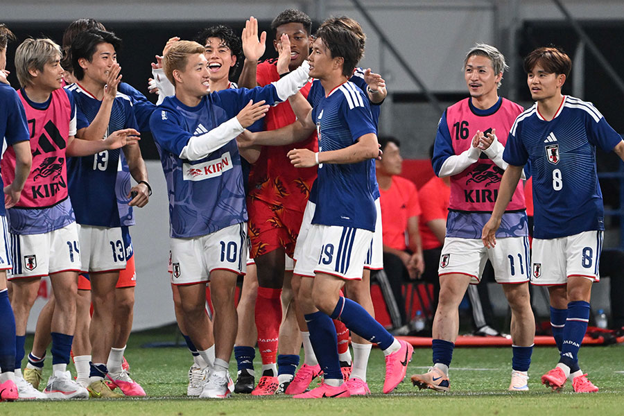 アイスランド代表に勝利した森保ジャパン【写真:徳原隆元】