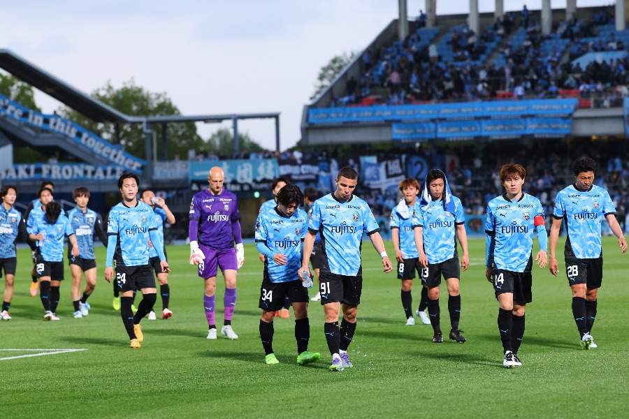 J1百年構想リーグで8位に終わった川崎【写真:長田洋平/アフロスポーツ】