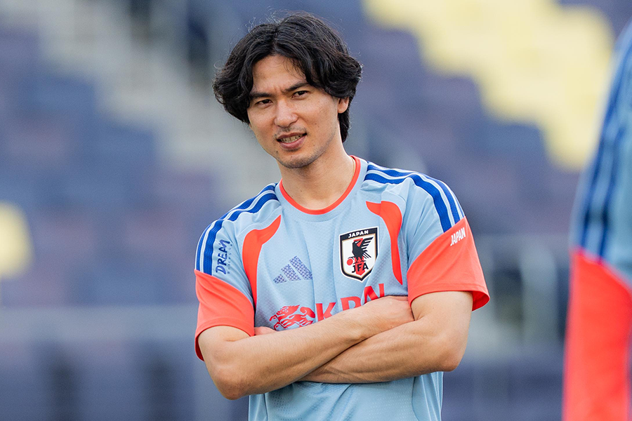 メンターとして合流した日本代表・南野拓実【写真:井上信太郎】