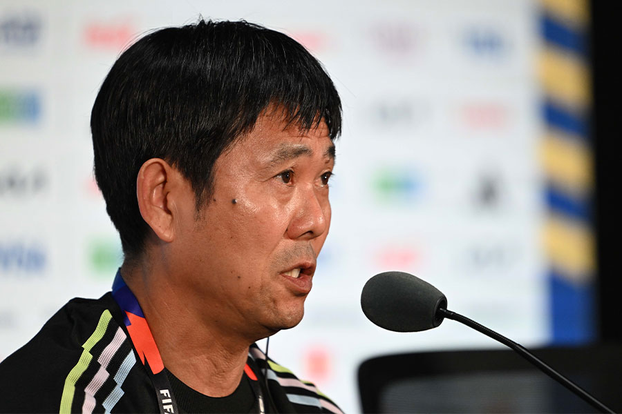 森保監督が追加招集について説明した【写真：徳原隆元】