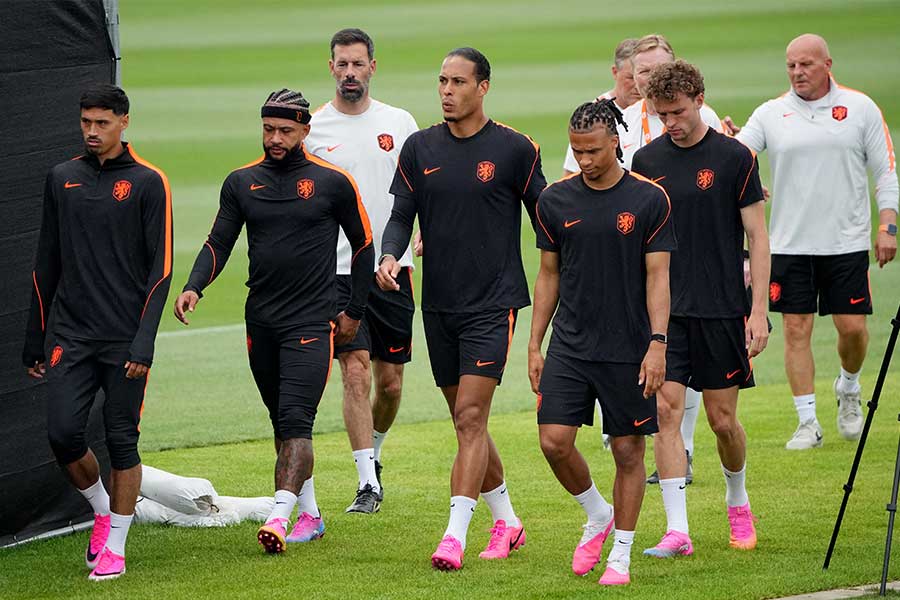 日本代表とW杯初戦で対戦するオランダ代表【写真:ロイター】