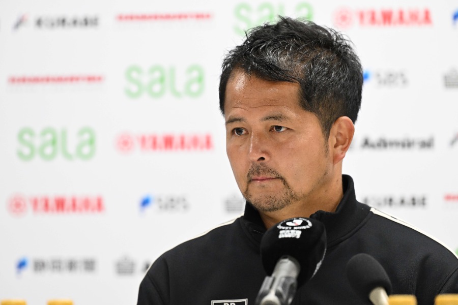 RB大宮を率いた宮沢悠生監督【写真:徳原隆元】